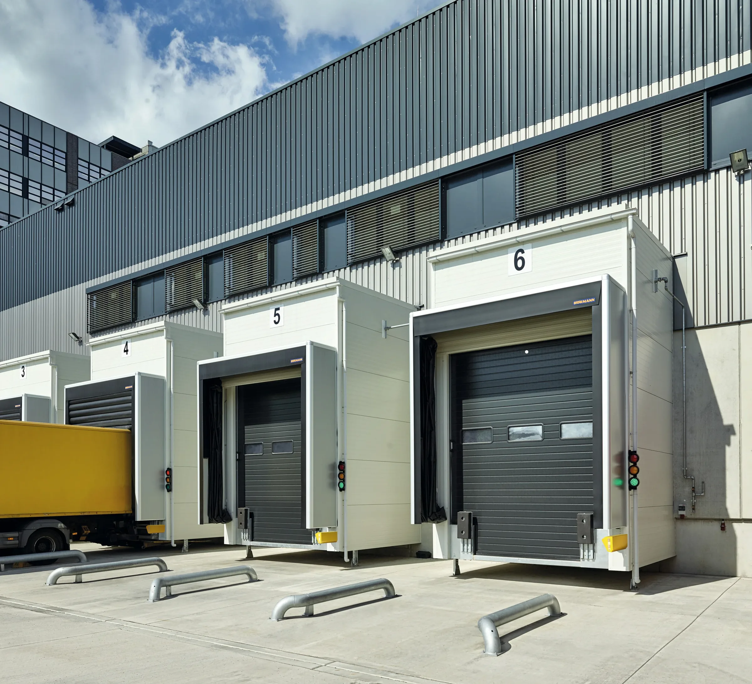 Porte sectionnelle industrielle Hörmann SPU F42