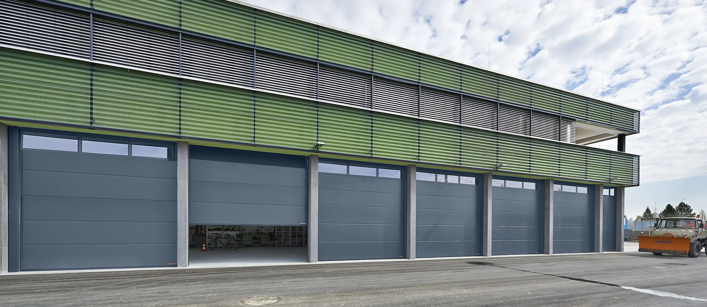 Porte sectionnelle industrielle Hörmann SPU F42 standard