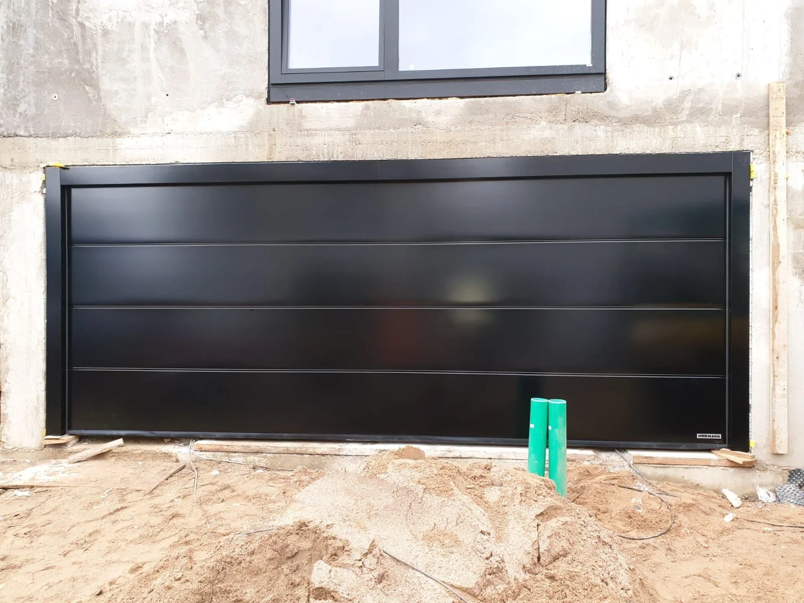 Sectionnelle neuve Hörmann LPU 42 à Bettembourg